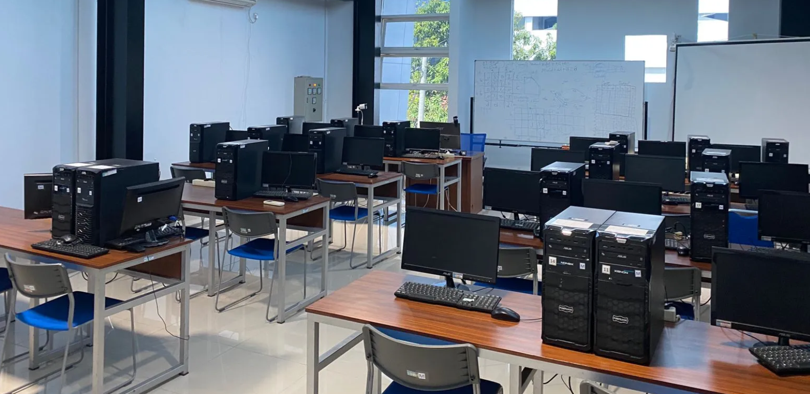 Laboratorium Simulasi